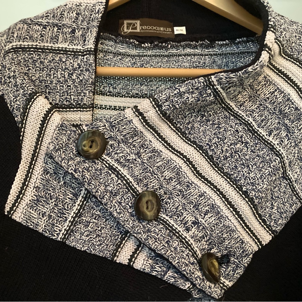 Black and White Women's crop Sweater